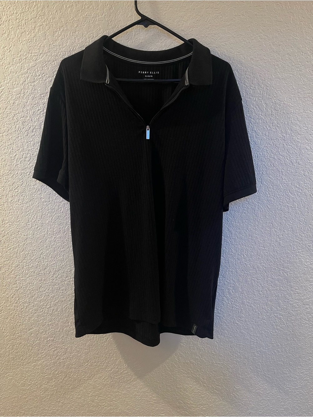 Perry Ellis Black Short-Sleeve Zip Polo Shirt
